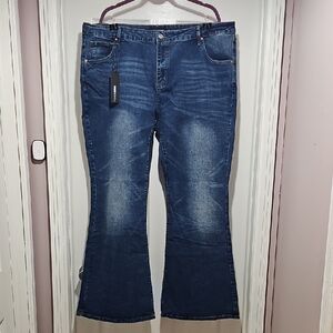 Fashion Nova Plus 22 Dark Wash Flare Jean